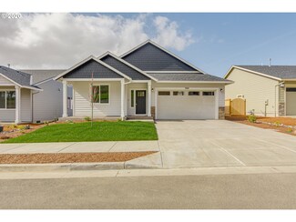 502 Merlot St, Amity, OR 97101