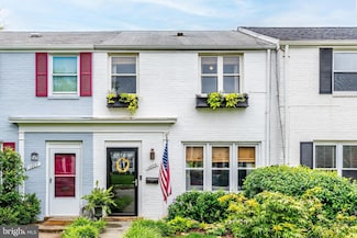 1605 Woodbine St, Alexandria, VA 22302