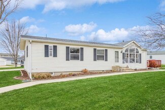 259 Paddock Cir, Iowa City, IA 52240