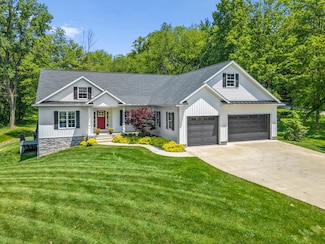 14647 Indian Hills Rd, Mount Vernon, OH 43050