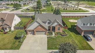 32057 Holly Dr, Chesterfield, MI 48047