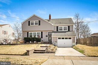 7 Tekening Way, Trenton, NJ 08690