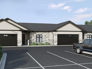 2401 S Broadway Unit 103, Ashwaubenon, WI 54304