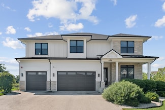456 Woodland Chase Ln, Vernon Hills, IL 60061