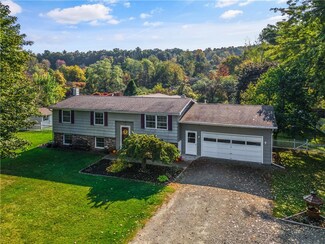 12 Deer Run Rd, Newfield, NY 14867
