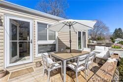 95 Springville Rd Unit 8, Hampton Bays, NY 11946