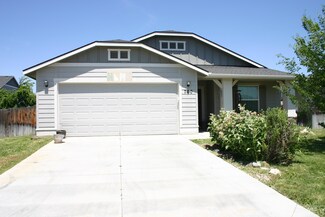 700 SW Miner St, Mountain Home, ID 83647