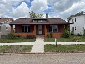 314 3rd Ave E, Mobridge, SD 57601