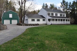 20 Coventry Dr, Sunapee, NH 03782