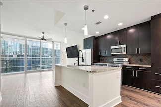 1080 Peachtree St NE Unit 804, Atlanta, GA 30309