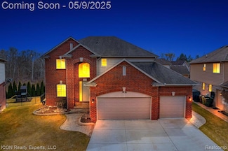 4122 Hawks Nest Rd, Shelby Township, MI 48317