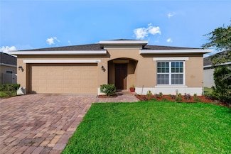 540 Vitoria Rd, Davenport, FL 33837