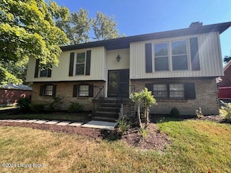 4801 Nottinghamshire Dr, Louisville, KY 40299