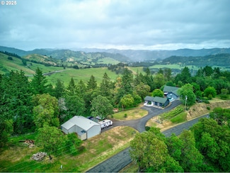 596 Sable Dr, Roseburg, OR 97470