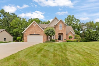 3054 Windmill Dr, Adrian, MI 49221