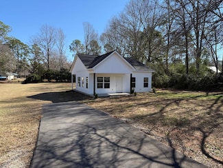 311 Thurmond St, Edgefield, SC 29824