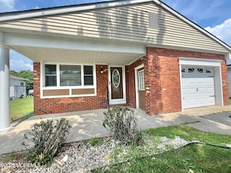 132 Freeport Blvd, Toms River, NJ 08757