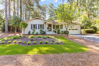 125 Merion Cir, Pinehurst, NC 28374