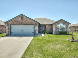 1098 E 146th Ct S, Glenpool, OK 74033