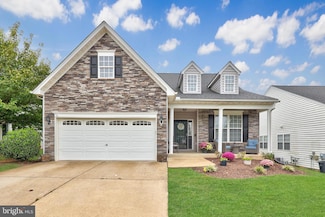 11917 Legacy Woods Dr, Fredericksburg, VA 22407