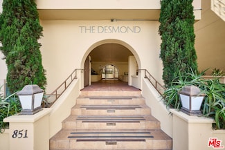 851 N San Vicente Blvd Unit 205, West Hollywood, CA 90069