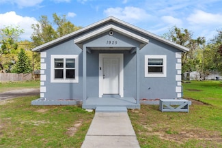 1925 N Combee Rd, Lakeland, FL 33801