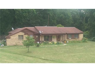 S140 County Road 4a, Liberty Center, OH 43532