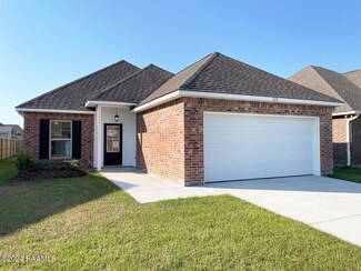322 Mulholland Ln, Duson, LA 70529