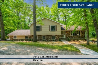 3945 Valentine Rd, Whitmore Lake, MI 48189