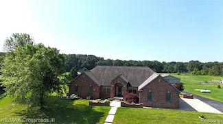 12161 Ladd Rd, Brooklyn, MI 49230