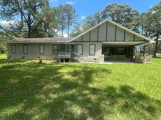 6017 James Dr, Albany, GA 31705
