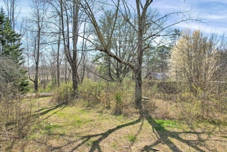 2337 Poe Rd, Soddy Daisy, TN 37379