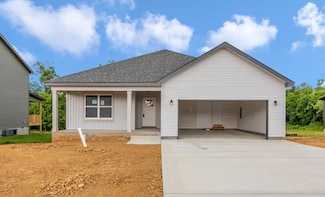 504 Herman Dr, Clarksville, TN 37042