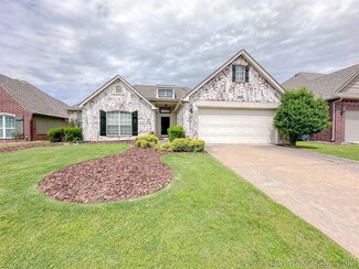 602 N Emerson St, Jenks, OK 74037