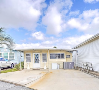 223 Squid Ln, Panama City Beach, FL 32408
