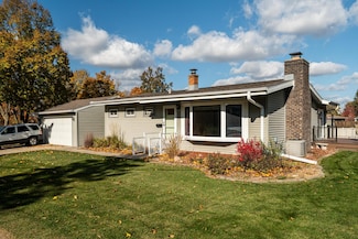 7316 Earl Ave, Greendale, WI 53129