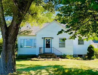 6226 S Warner Ave, Fremont, MI 49412