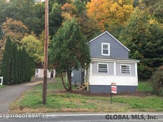4461 Main St, Port Henry, NY 12974