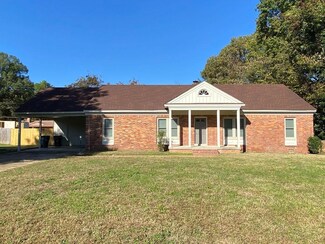 1630 Janis Dr, Memphis, TN 38116