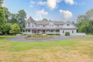 185 Spook Rock Rd, Suffern, NY 10901