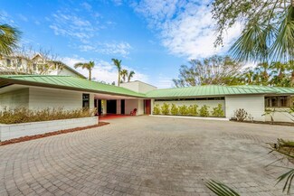 245 Willow Ave, Anna Maria, FL 34216