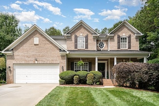 2504 Korbel Ct, Waxhaw, NC 28173