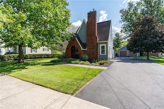 212 Thompson Blvd, Watertown, NY 13601