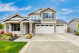 930 Rainier Loop, Mount Vernon, WA 98274