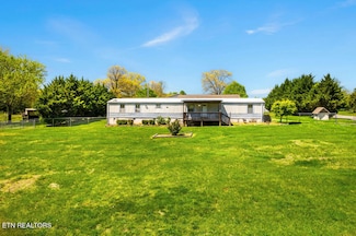 3769 Hickory Creek Rd, Lenoir City, TN 37771