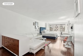 101 W 12th St Unit 4-P, New York, NY 10011