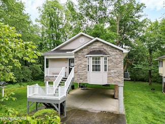 2032 Slippery Rock Cir, Sevierville, TN 37862