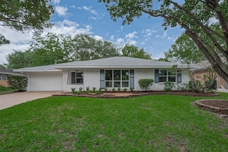 11431 Landsdowne Dr, Houston, TX 77035