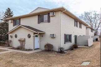 2841 19th Ave NW Unit B, Rochester, MN 55901