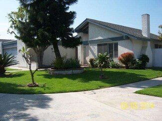 2822 Olive Ln, Santa Ana, CA 92706